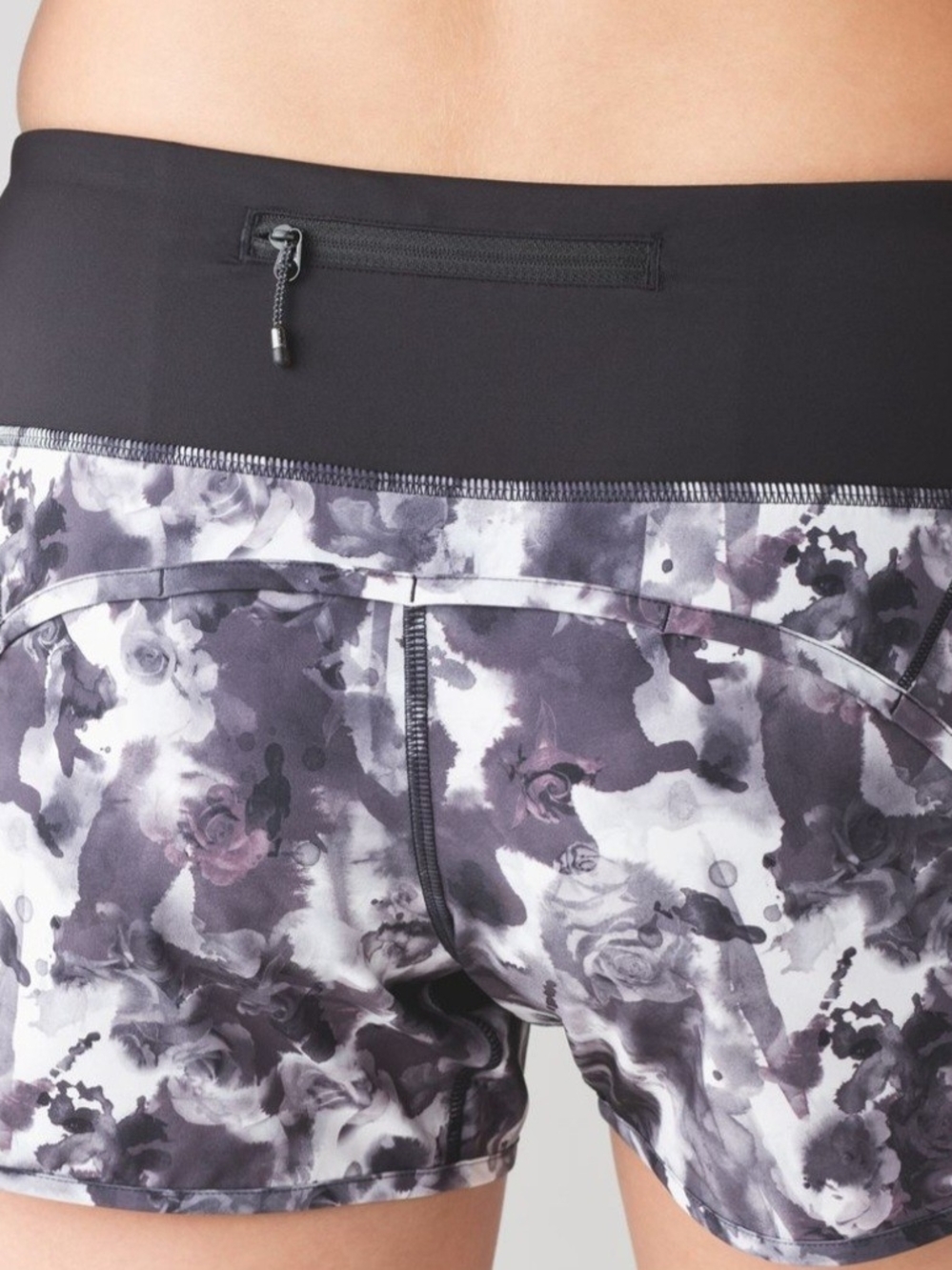 lululemon Run Time Shorts Black & Gray Floral Print Women's Shorts